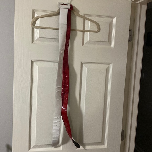 Accessories - Set of two vinyl belts